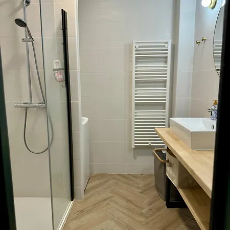 102 - Cheminee De La Bastide * Carcassonne