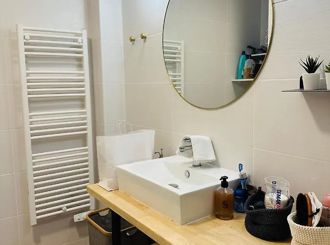 102 - Cheminee De La Bastide *